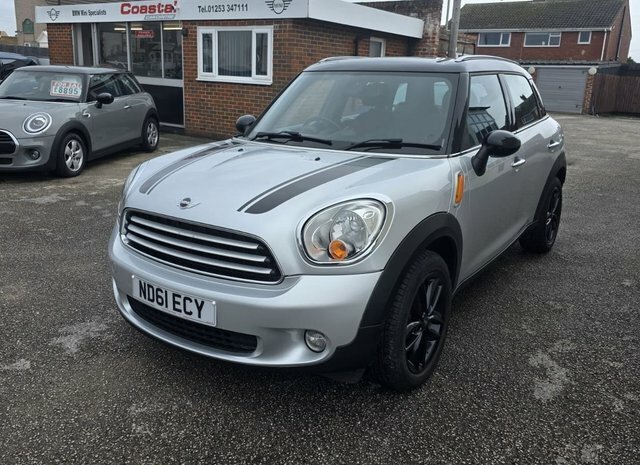 Mini Countryman 1.6 Cooper Suv Euro 5 S S 122 Silver