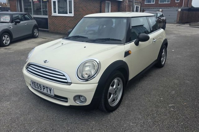 Mini Hatch 1.4 One Hatchback Euro 4 95 Ps White