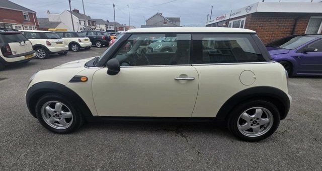 Mini Hatch 1.4 One Hatchback Euro 4 95 Ps White #5