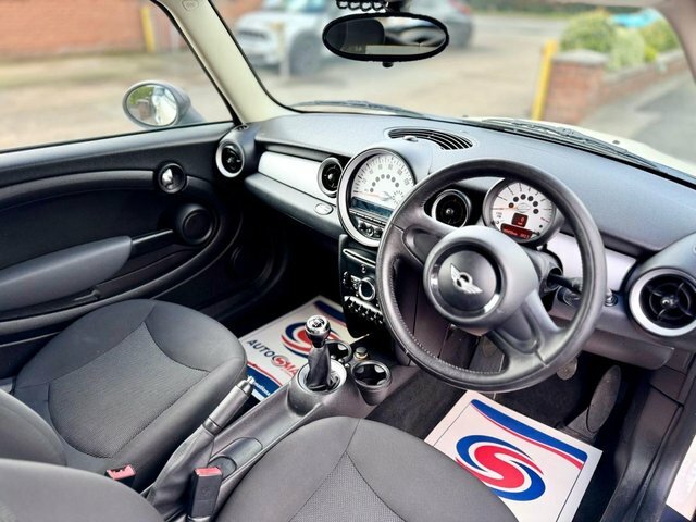 Mini Hatch One D 3-Door Free Road Tax White #8