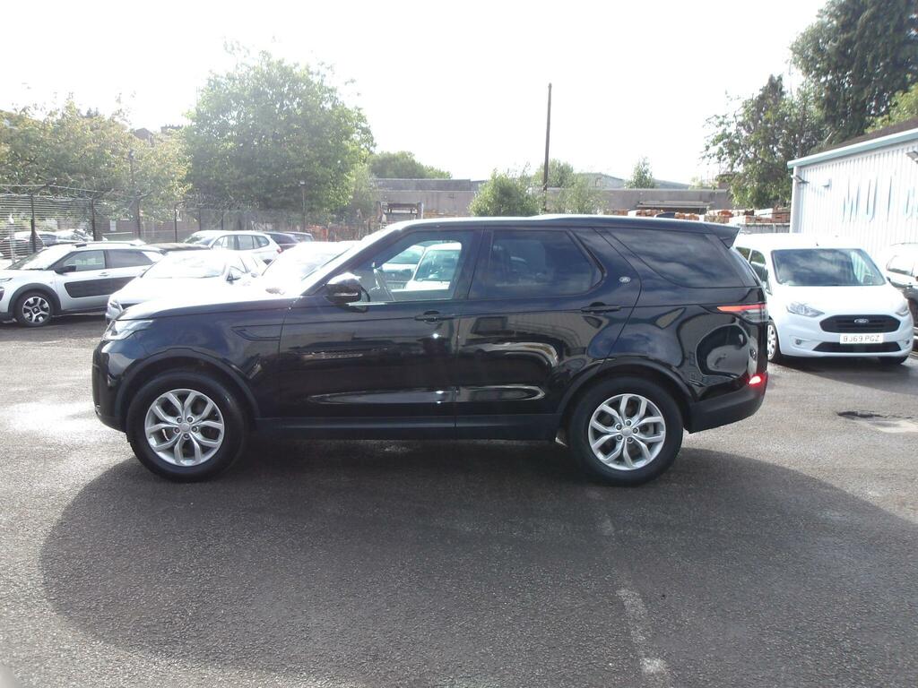 Land Rover Discovery Se Black #4