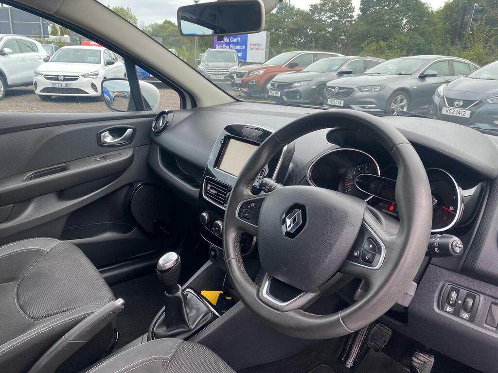 Renault Clio 1.2 16V Dynamique Nav Hatchback SA17DRP White #3