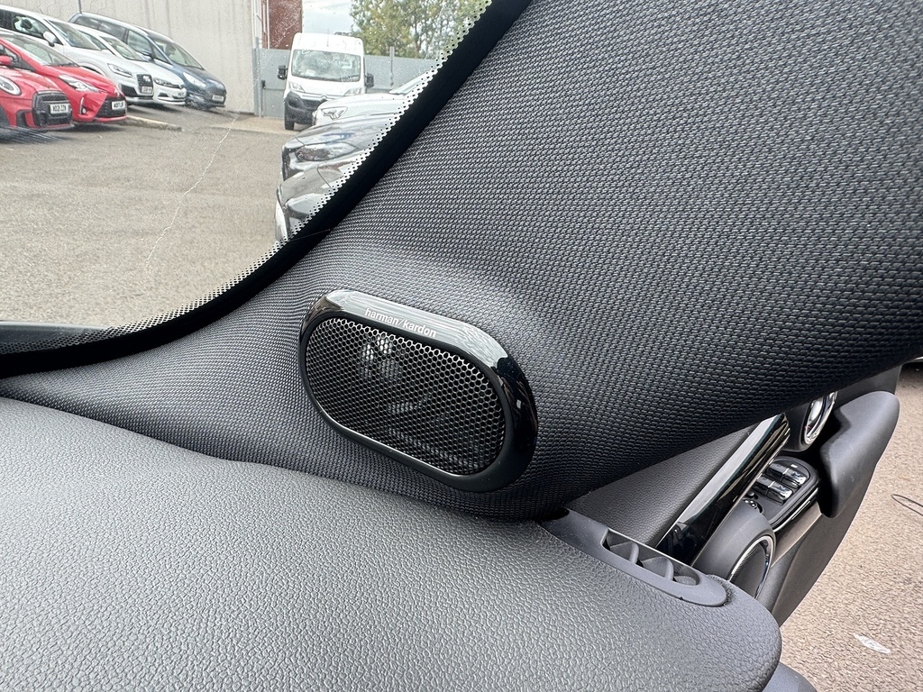 Mini Hatch 2.0 Cooper S Exclusive Steptronic Euro 6 Ss RX69JVC Black #5