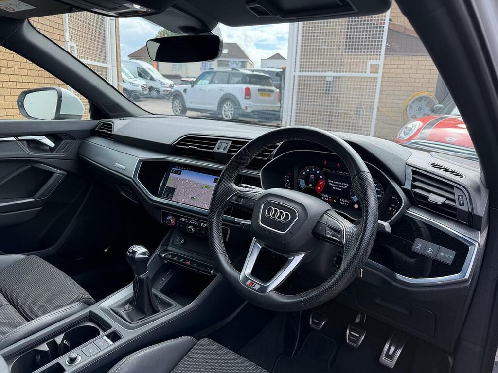 Audi Q3 2.0 Petrol Automatic Silver #4