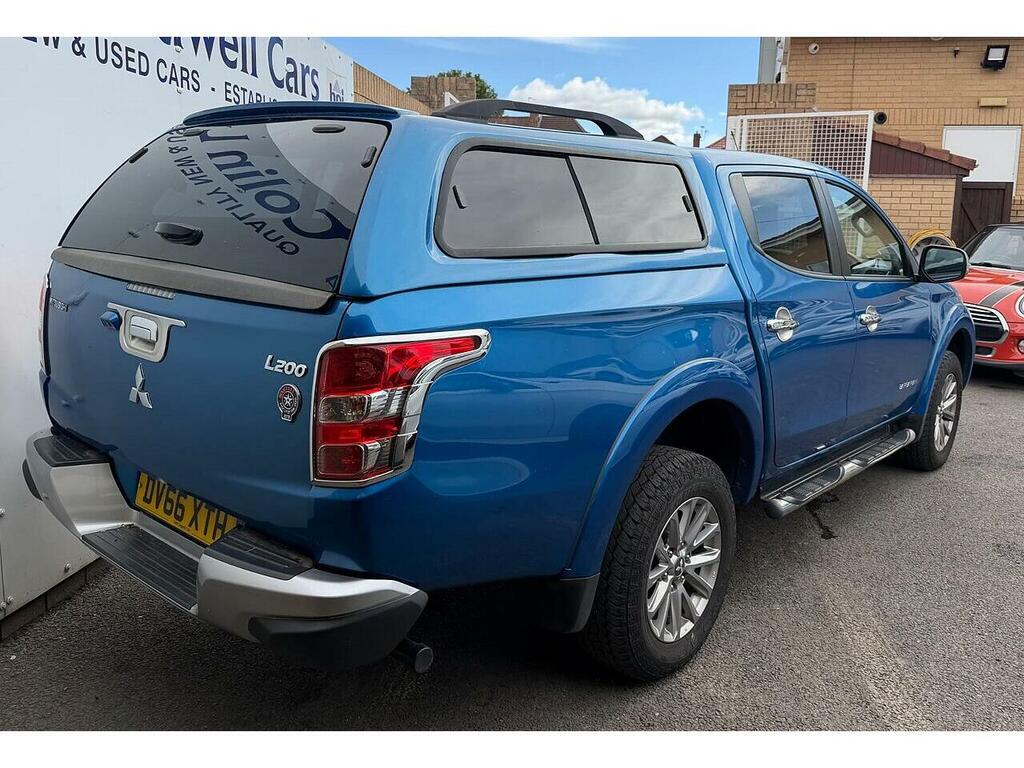 Mitsubishi L200 2.4 Di-d Dc Barbarian 4Wd Euro 6 Blue #4