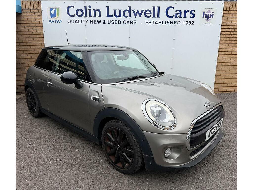 Mini Hatch 1.5 Cooper Hatchback Steptronic Euro 6 Silver