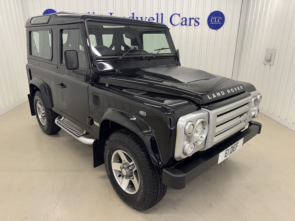 Land Rover Defender 90 2.4 Tdci Svx Station Wagon 4Wd S Black