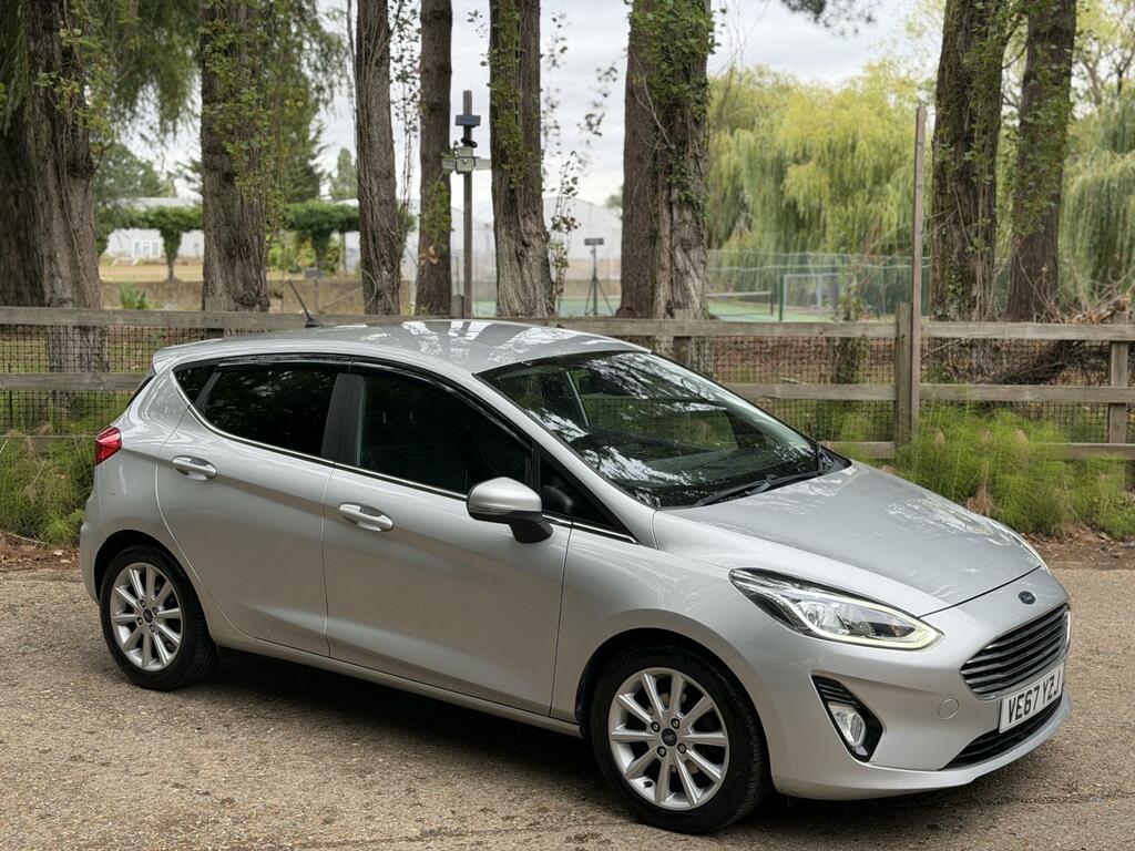 Ford Fiesta Titanium Silver #6
