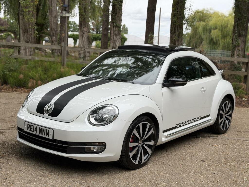 Volkswagen Beetle Turbo Black White #4