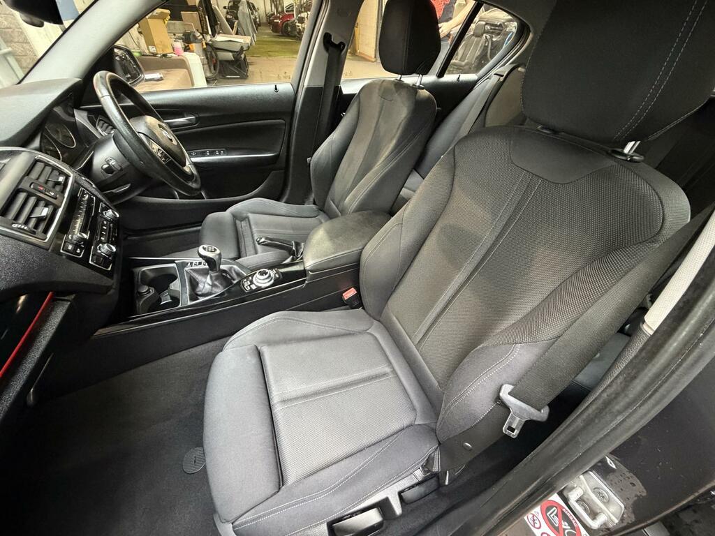BMW 1 Series 120D Sport Nav White #24