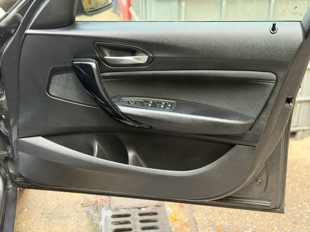 BMW 1 Series 120D Sport Nav White #26