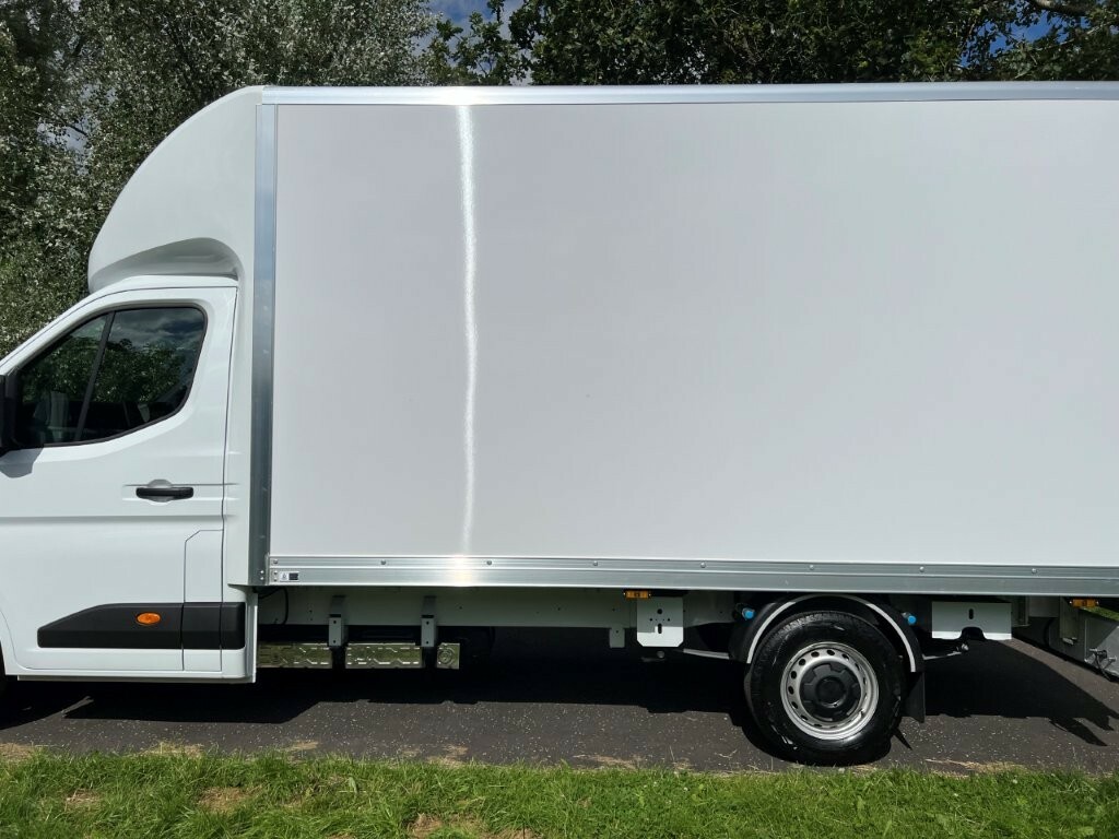Renault Master 2.0 Ll35 Dci 150 Advance Luton With Tail Lift White #5