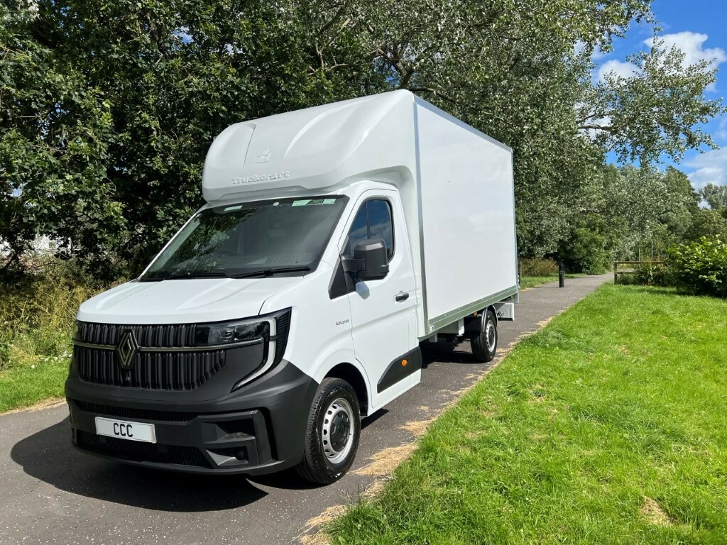 Renault Master 2.0 Ll35 Dci 150 Advance Luton With Tail Lift White #6
