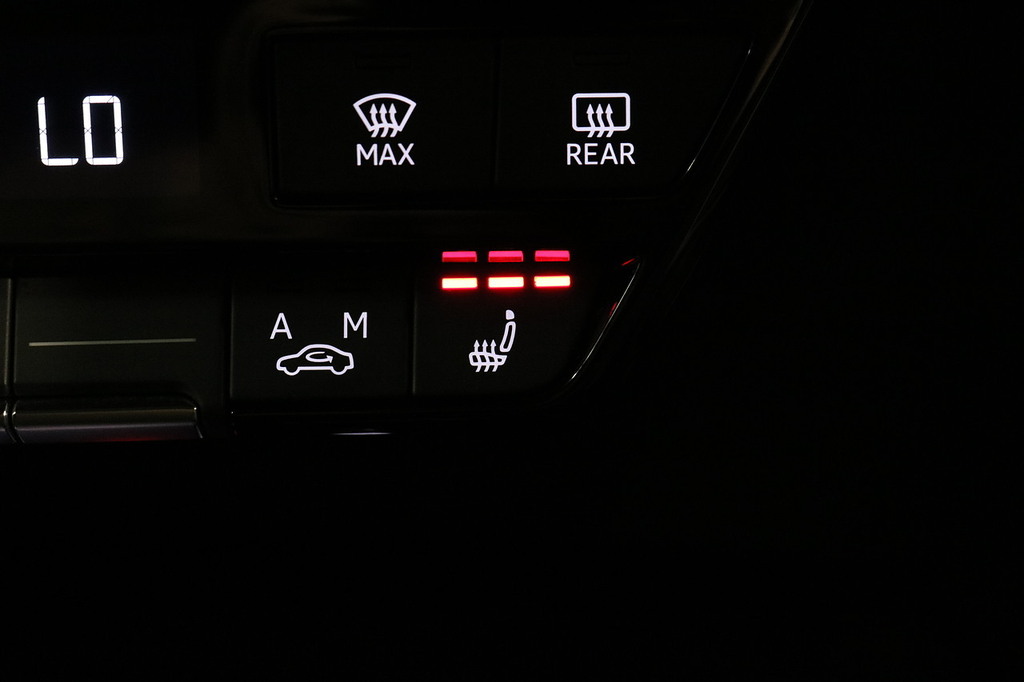 Audi Q4 E Tron 210Kw 45 82Kwh S Line Leather Tech Pack Grey #36