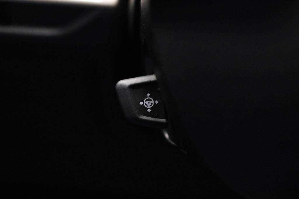 BMW iX M Sport Black #45