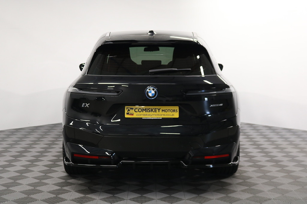 BMW iX 40 M Sport Blue #5