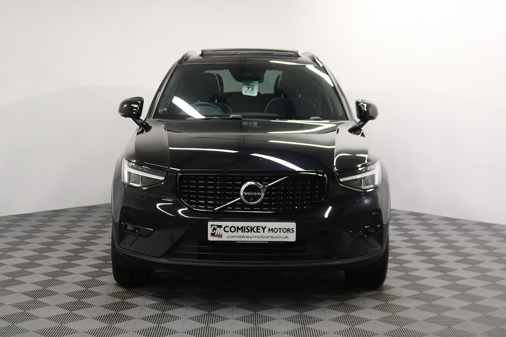 Volvo XC40 H T5 Ultimate Dark Black #2