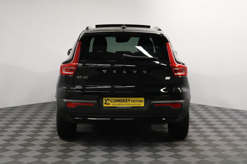 Volvo XC40 H T5 Ultimate Dark Black #5