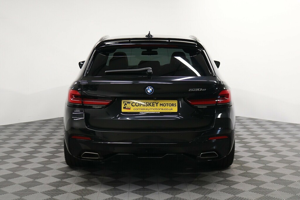 BMW 5 Series 530E M Sport Blue #5