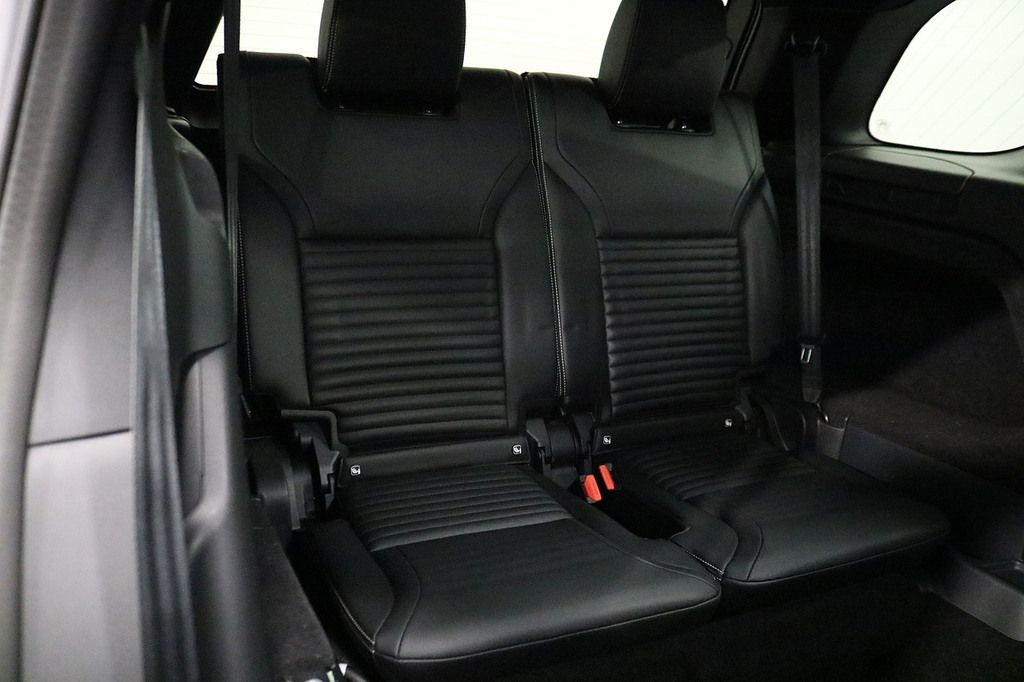 Land Rover Discovery R-dynamic Se Commercial Grey #14