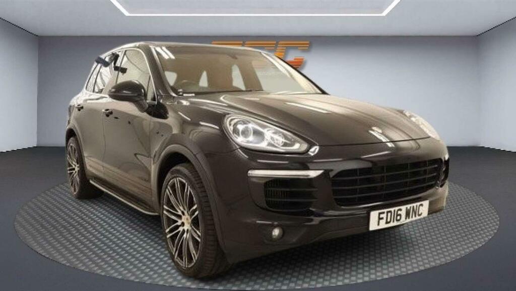 Porsche Cayenne S Black