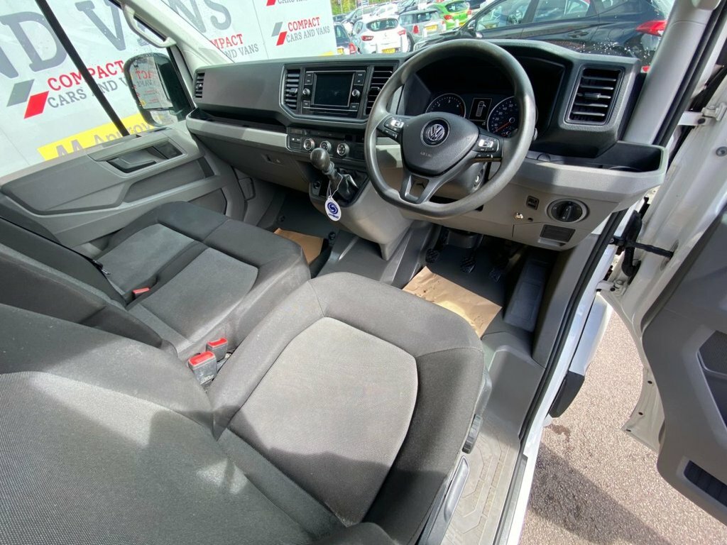 Volkswagen Crafter Panel Van White #15