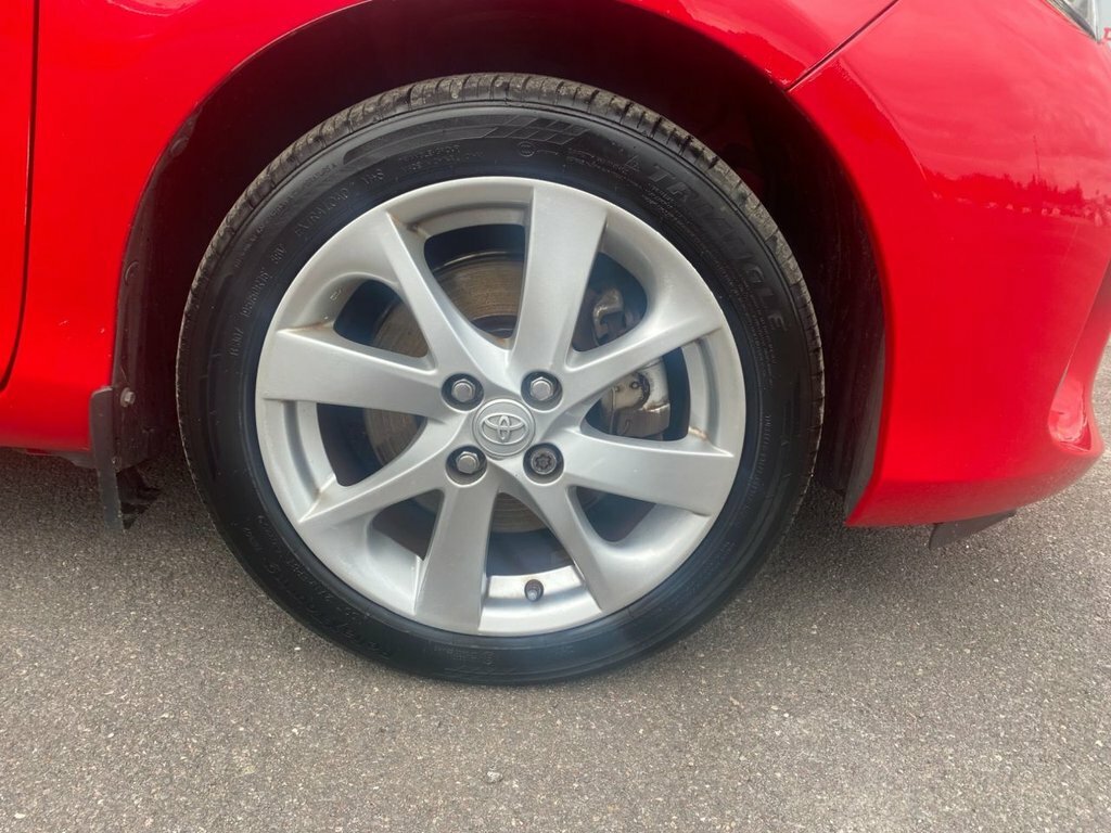 Toyota Yaris Hatchback Grey #23