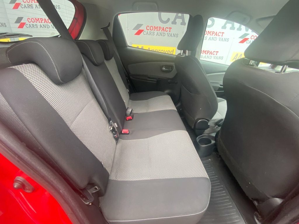 Toyota Yaris Hatchback Grey #21
