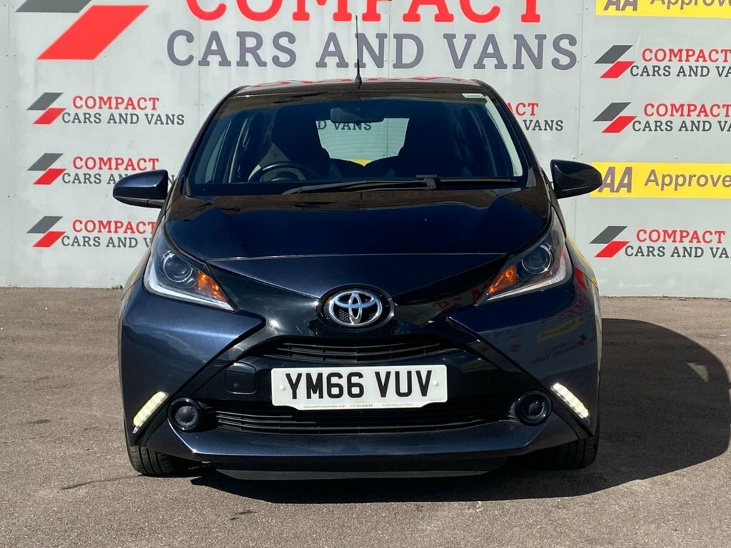 Toyota Aygo 1L X-play Blue #2