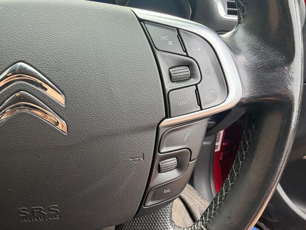 Citroen C4 1.6 Hdi 16V Vtr Euro 5 Red #6