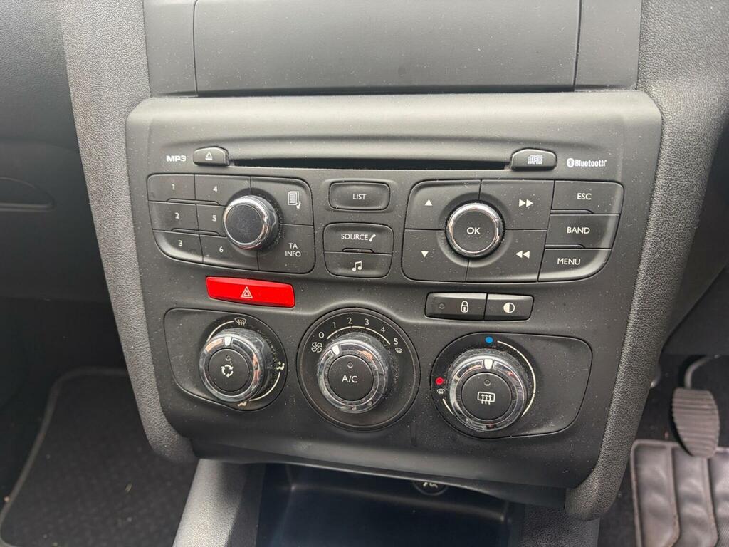 Citroen C4 1.6 Vti Vtr Euro 5 Red #10