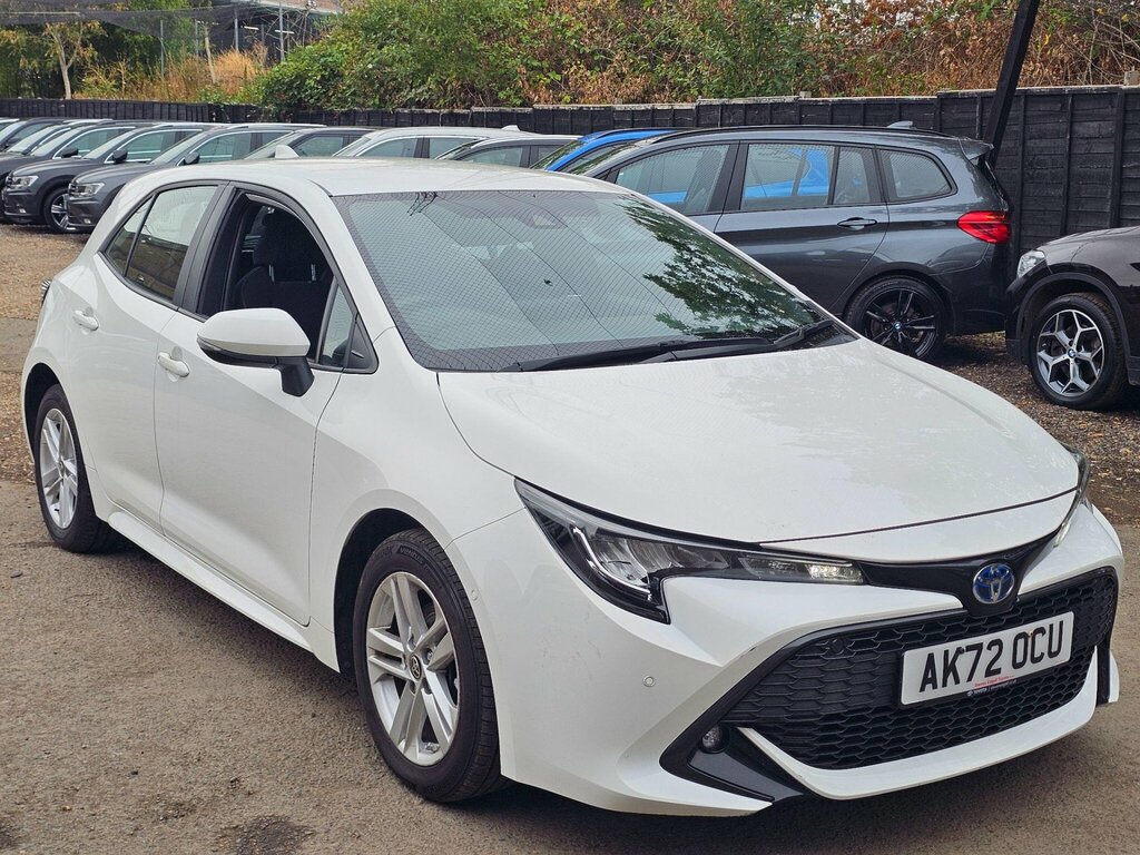 Toyota Corolla 1.8 Vvt-h Icon Tech Cvt Euro 6 Ss White