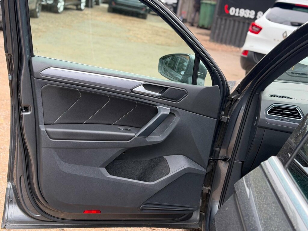 Volkswagen Tiguan 2.0 Tsi 230 4Motion Sel Dsg White #15