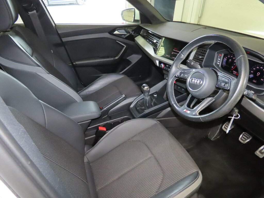 Audi A1 1.0 Tfsi 30 S Line Sportback Euro 6 Ss White #4