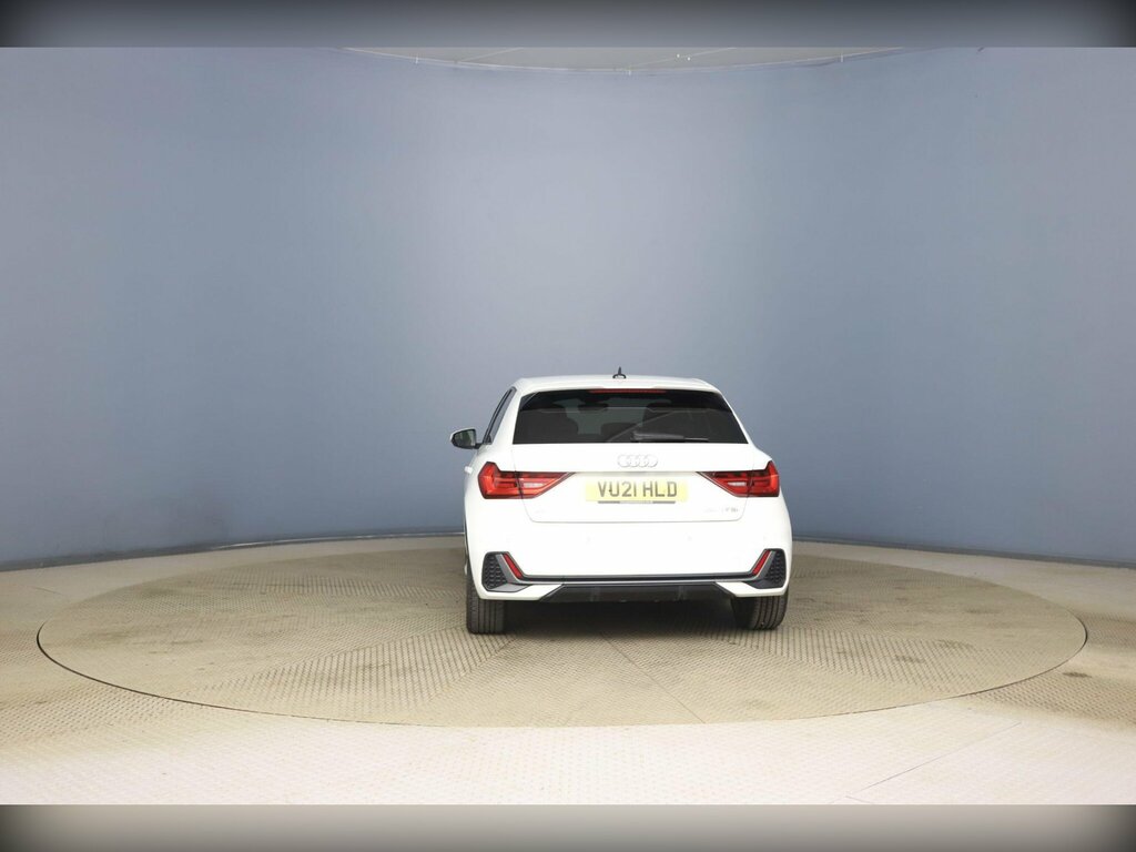 Audi A1 1.0 Tfsi 30 S Line Sportback Euro 6 Ss White #3