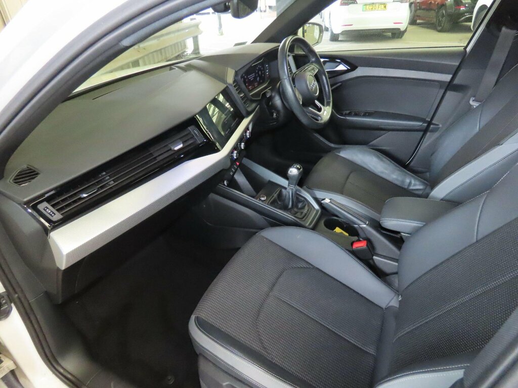 Audi A1 1.0 Tfsi 30 S Line Sportback Euro 6 Ss White #5