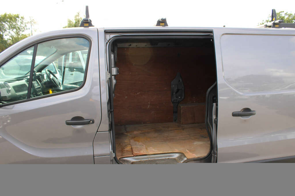 Renault Trafic 1.6 Trafic Sl27 Business Energy Dci Grey #2