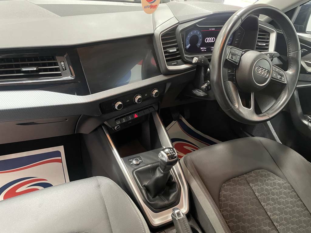 Audi A1 Sportback 30 Tfsi Sport Blue #4