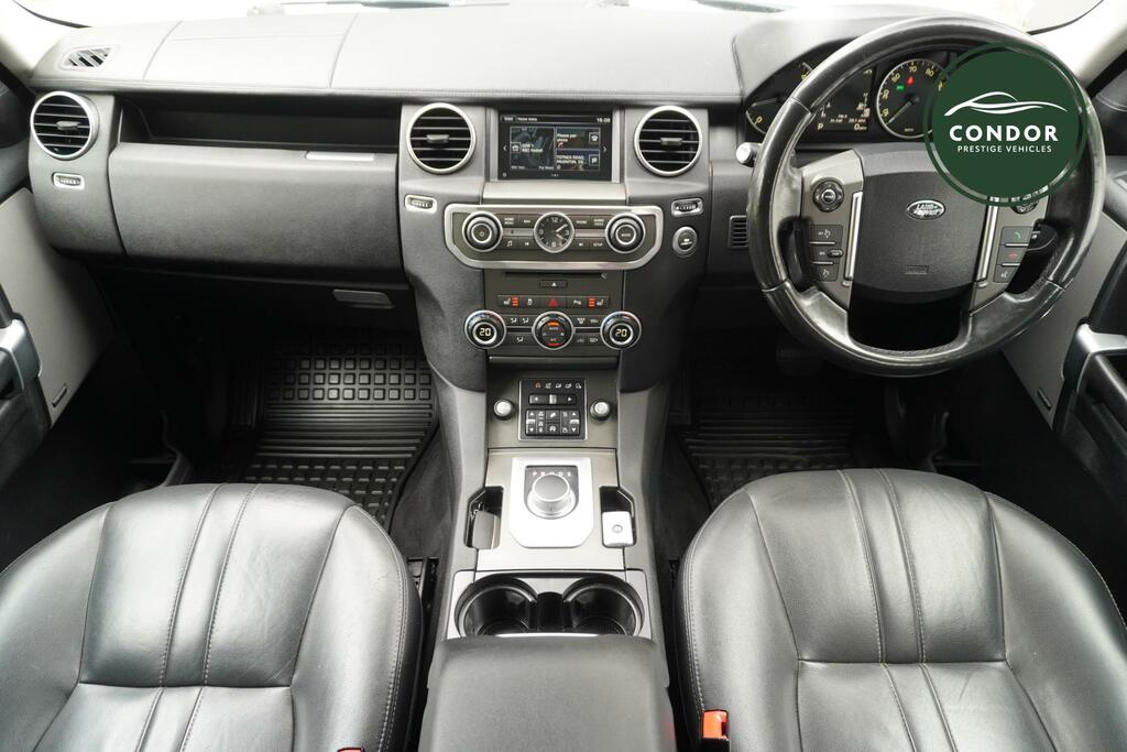 Land Rover Discovery 4 3L Landmark Black #17