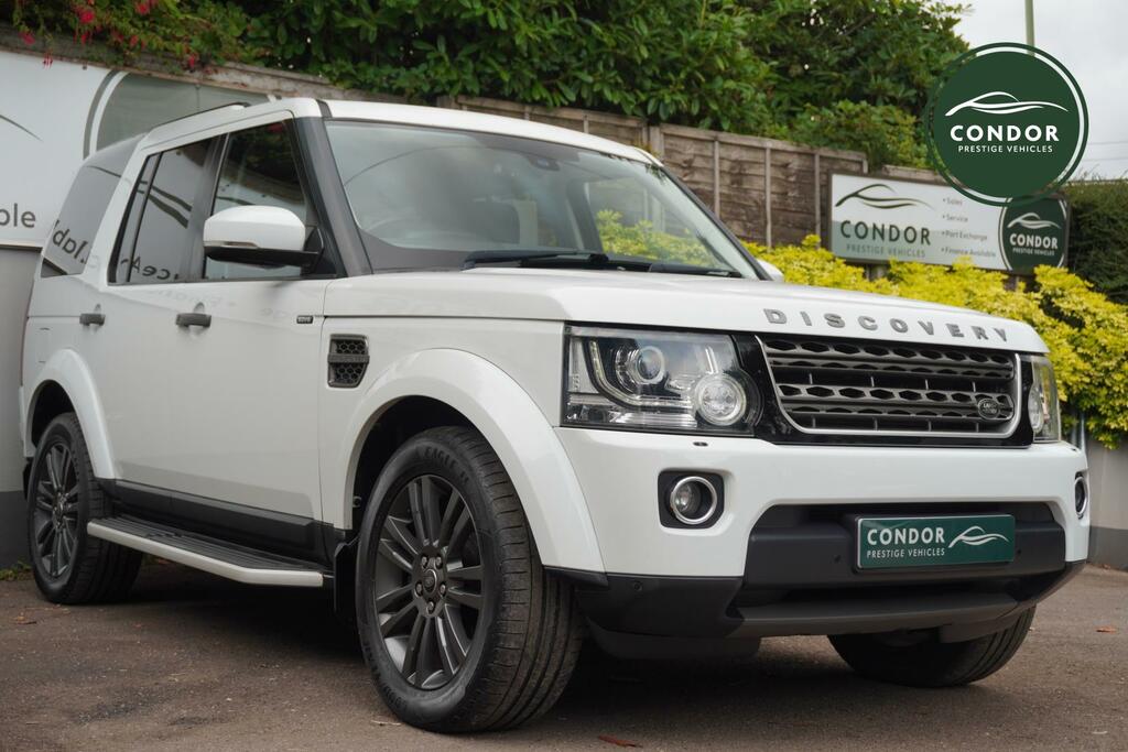 Land Rover Discovery 4 3L Landmark Black #2