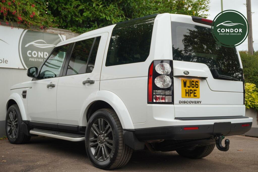 Land Rover Discovery 4 3L Landmark Black #3