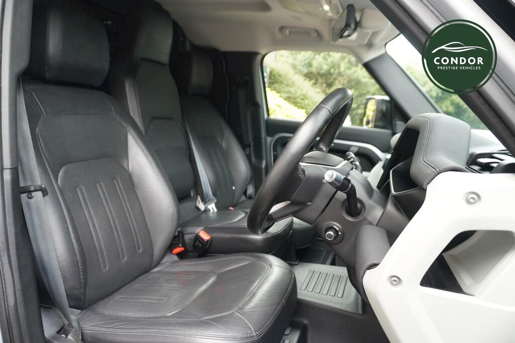 Land Rover Defender 110 Defender X-dynamic S D Mhev Black #37