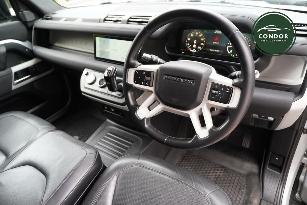 Land Rover Defender 110 Se Silver #2