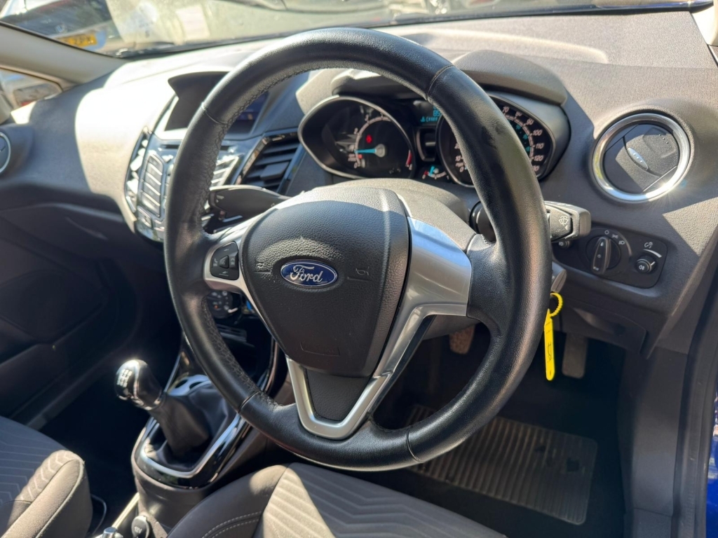 Ford Fiesta Hatchback 1.2 Zetec FP67AGU Blue #6