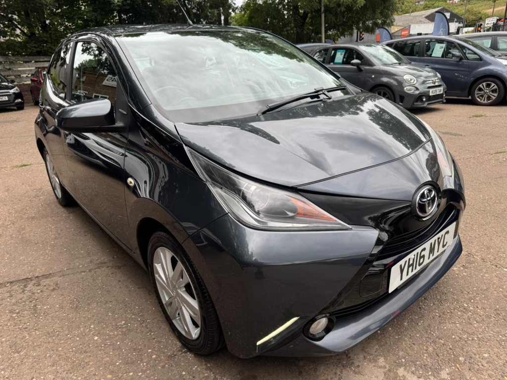 Toyota Aygo 1.0 Vvt-i X-pression Grey #3