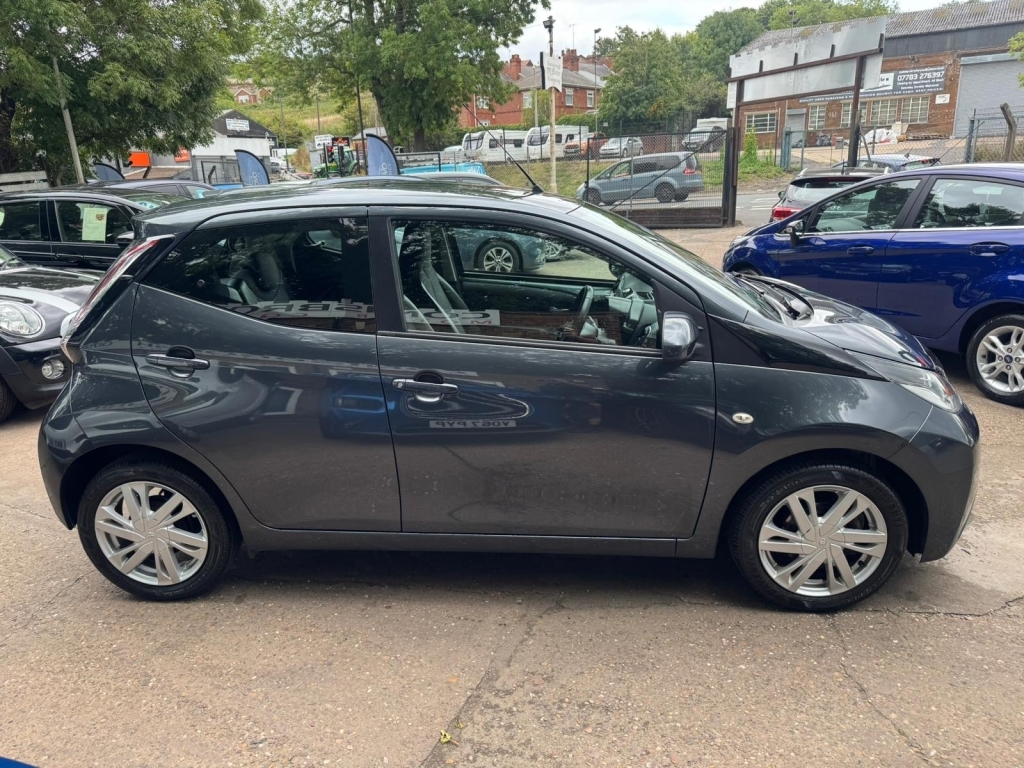 Toyota Aygo 1.0 Vvt-i X-pression Grey #5