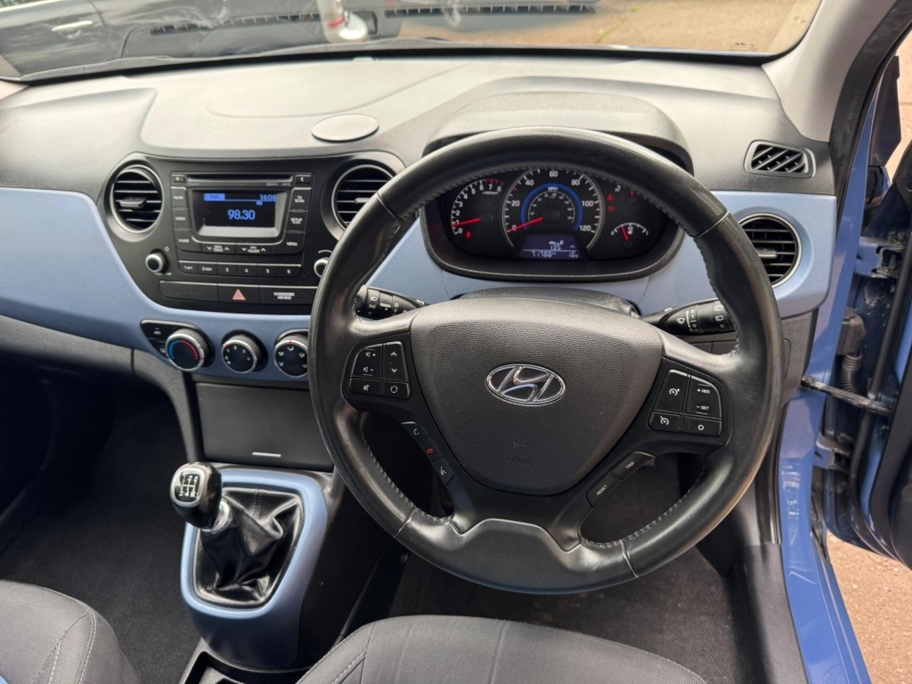 Hyundai I10 1.2 Premium Blue #5