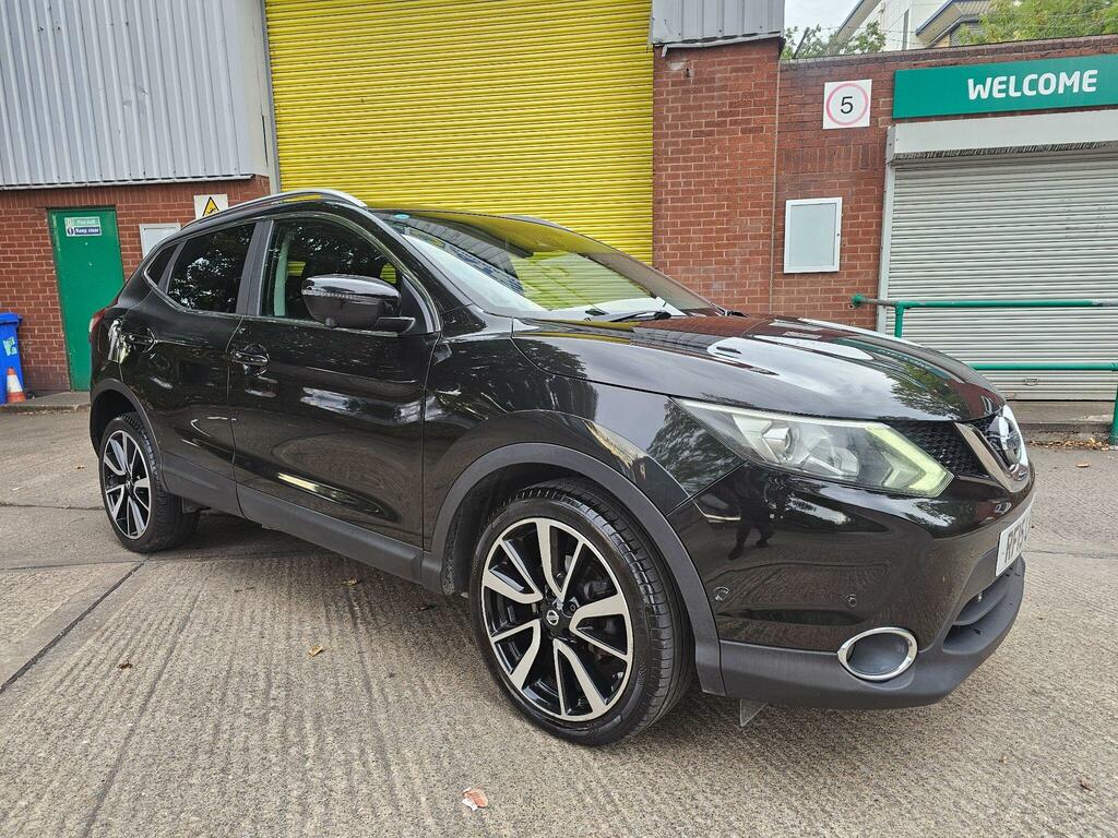 Nissan Qashqai 1.5 Dci Tekna 2Wd Euro 5 Ss Black