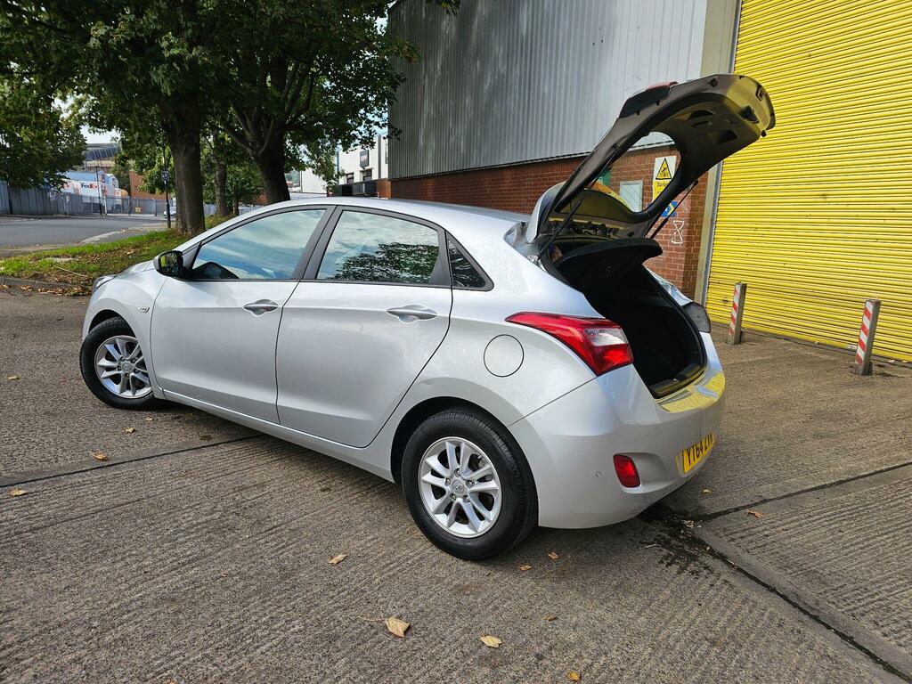 Hyundai I30 1.6 Active Crdi 109 Bhp Grey #23
