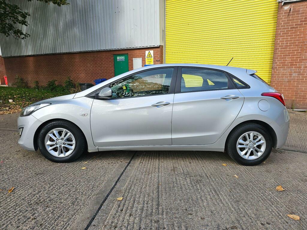 Hyundai I30 1.6 Active Crdi 109 Bhp Grey #14